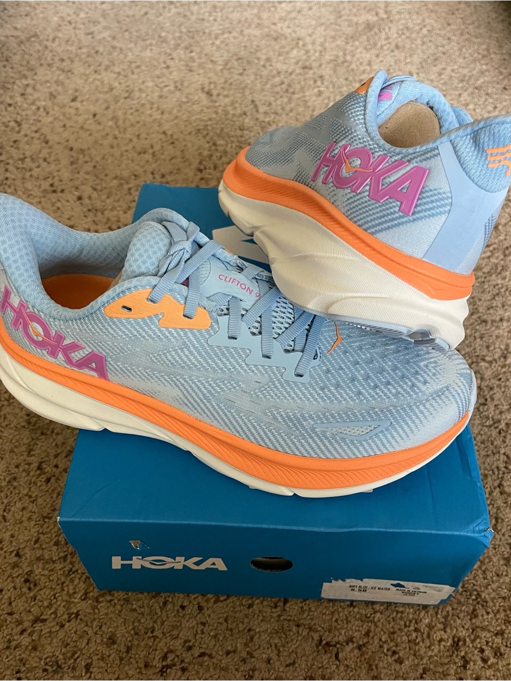 Hoka Women's Running Shoes — Light Blue with Orange and Pink Details 8.5 NEW